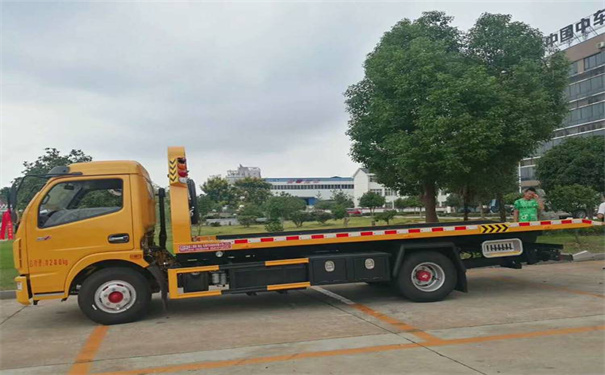 秦皇岛定远24小时拖车救援电话号码，定远道路救援公司怎么收费的
